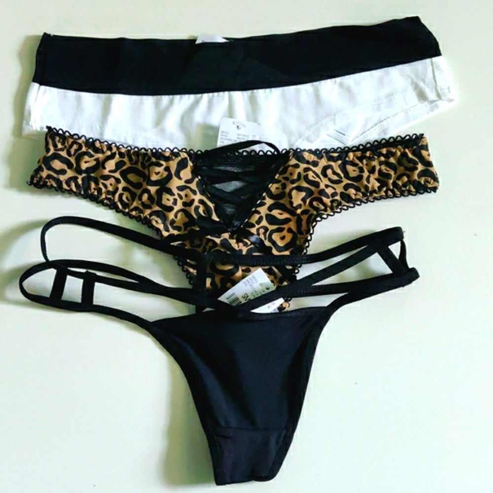 WOMEN'S NEW UNDERWEAR SMALL